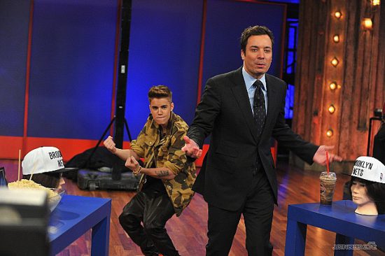 Justin Bieber makes appearance at late night TV show