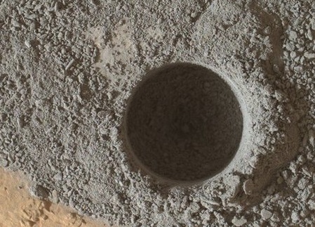 Curiosity back to drilling on Mars