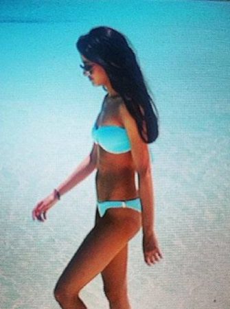 Navya Naveli hot bikini dance video goes viral