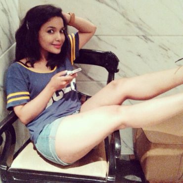 'Chak De India' Girl Chitrashi Rawat bikini pics stuns her fans