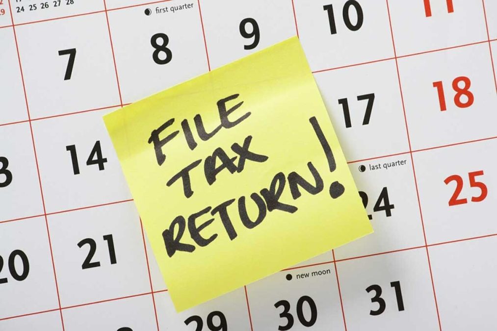 Quarterly taxes: When do self-employed and freelancers have to pay taxes?