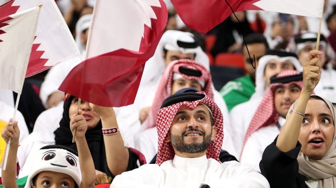 Qatar fans 2022 fifa