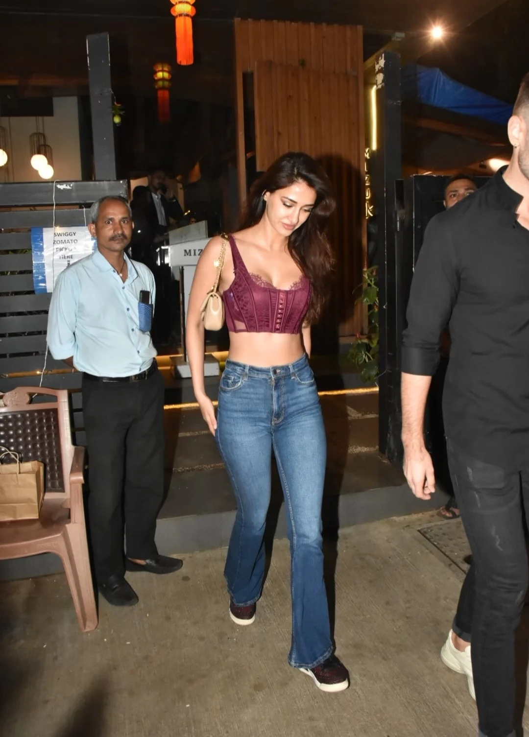 Photos: Disha Patani gets snapped with new boyfriend on a dinner date