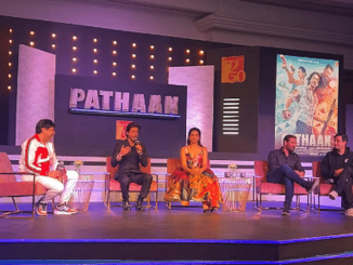 After Pathaan's huge success, Shah Rukh Khan, is set to address the media today, January 30. The actor will be making his first media appearance after a long time. Actor Deepika Padukone and John Abraham would also be there in the press conference. Watch Pathaan's cast interaction with the media.