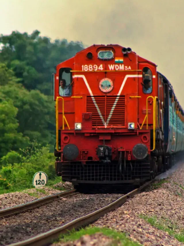 Bharat Gaurav Tourist Train: India’s First Tourist Train Flagged Off