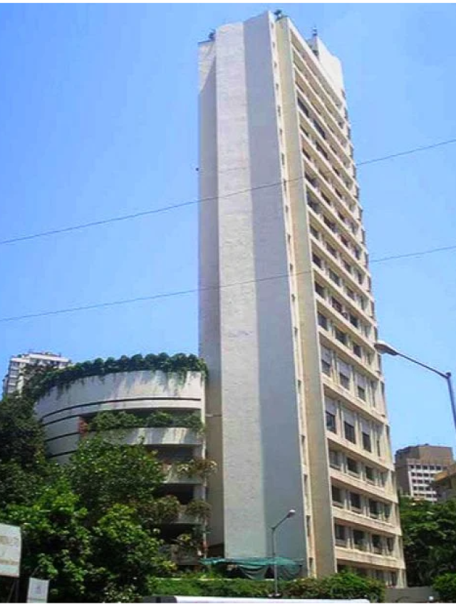 Unseen Pics of Anil Ambani’s Palatial Mumbai Home Worth Rs 5000 cr