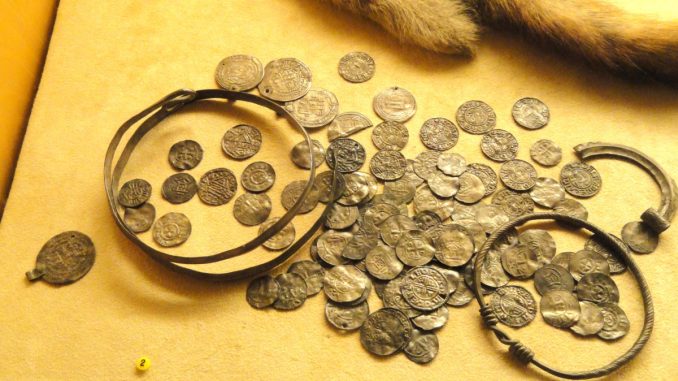 800-year-old hoard with stunning gold earrings discovered in Germany