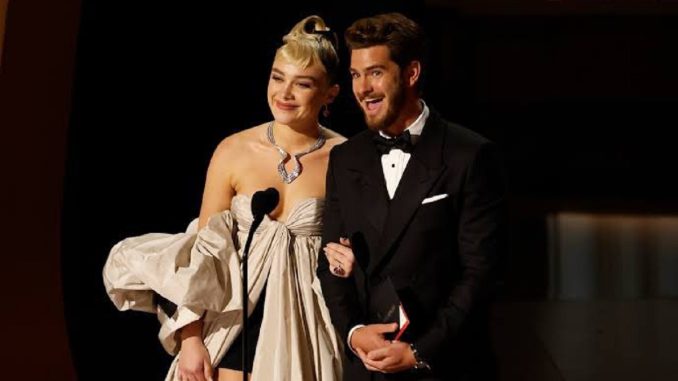 Florence Pugh and Andrew Garfield