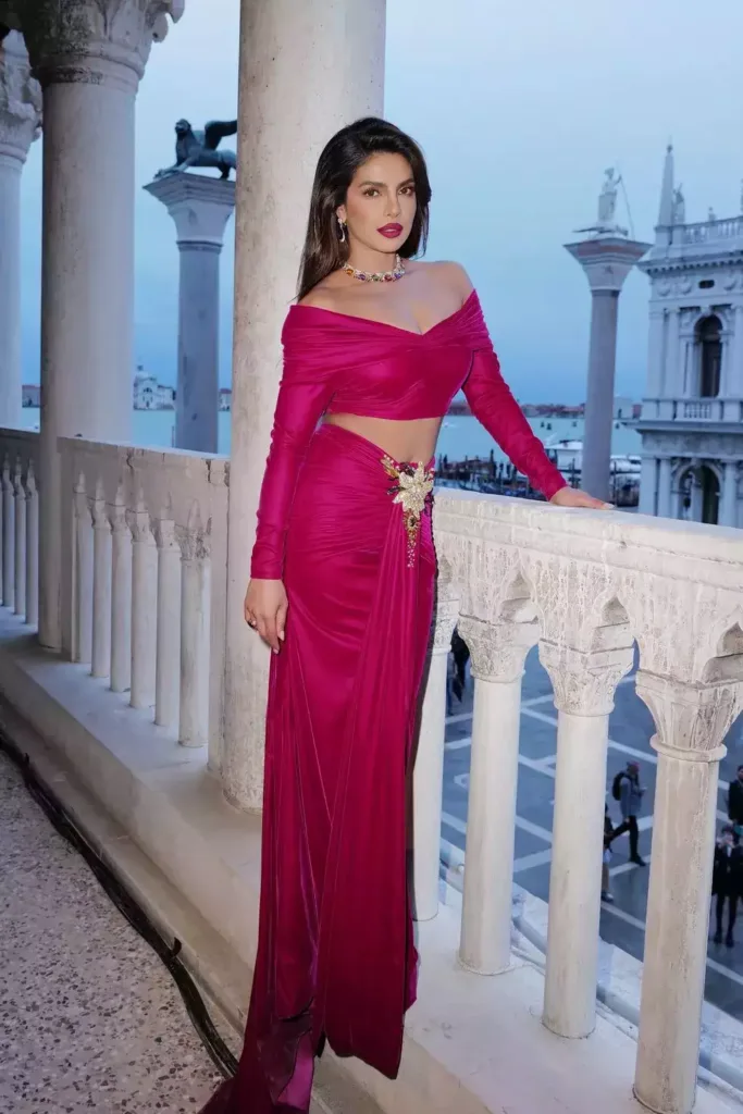 Zendaya, Priyanka Chopra, BLACKPINK & Anne Hathaway STUN At Event In Venice