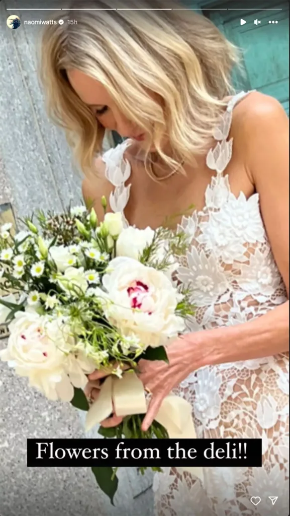 Photos: Naomi Watts and Billy Crudup Tie the Knot in a Secret Ceremony