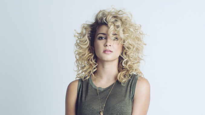 Singer Tori Kelly Hospitalized After Fainting from Blood Clots; ICU Treatment Underway
