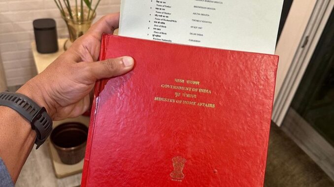Akshay Kumar gets his Indian citizenship on Independence day
