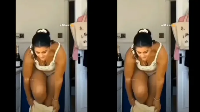 Deepfake Video Of Kajol Changing Her Clothess