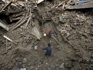 Nepal Earthquake: Death Toll Reaches 128; Communication Cut Off in Many Areas