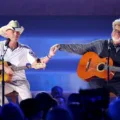 Chesney, Jackson, and Brown Salute Buffett at CMA 2023