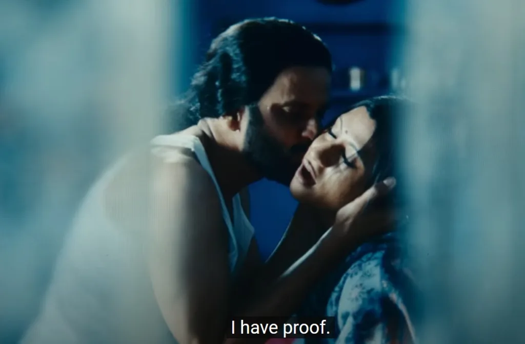 Manoj Bajpayee and Konkona Sen Sharma steamy kissing