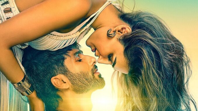Intimate Interlude: CBFC Trims Scene in Shahid Kapoor-Kriti Sanon Film