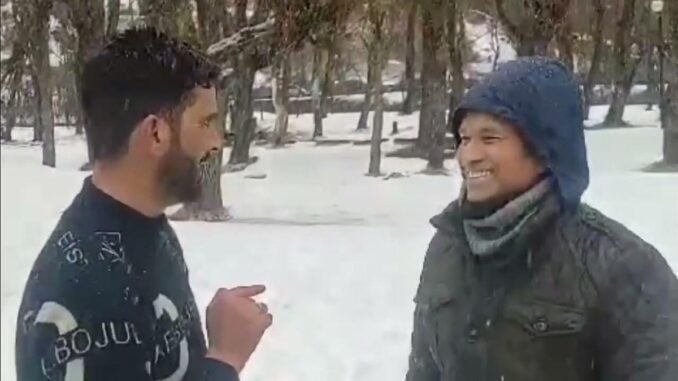 Sachin Tendulkar's Heartwarming Encounter: Snowy Pahalgam Meeting Goes Viral