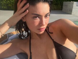 Kylie Jenner's Poolside Retreat in a bikini: A Home Away From Home
