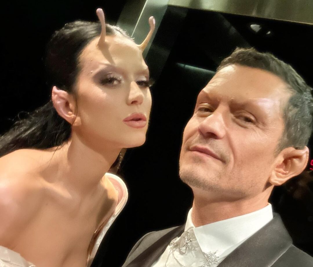 Katy Perry Asks Fans to Rate Orlando Bloom's Photo Shoot 'Would You