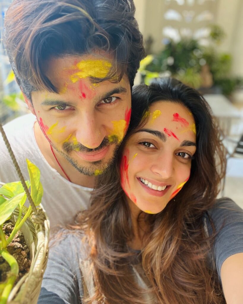 Bollywood celebs enjoyed the 'festival of colors'