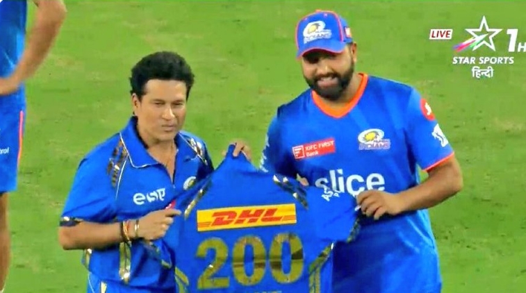 Special jersey for Rohit Sharma on his 200th game for Mumbai Indians.