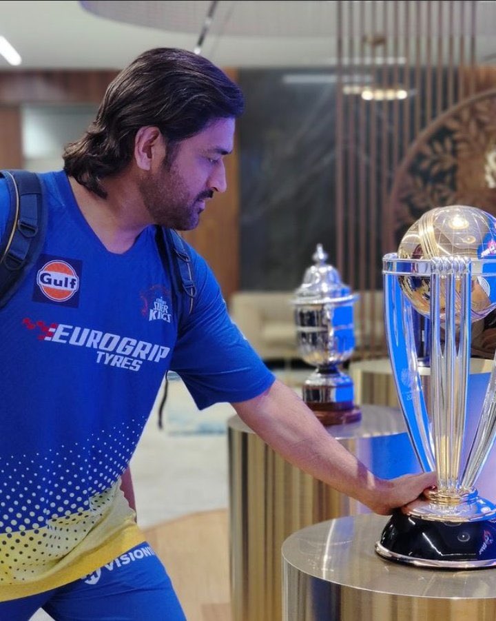 Dhoni with the T20 World Cup 2024